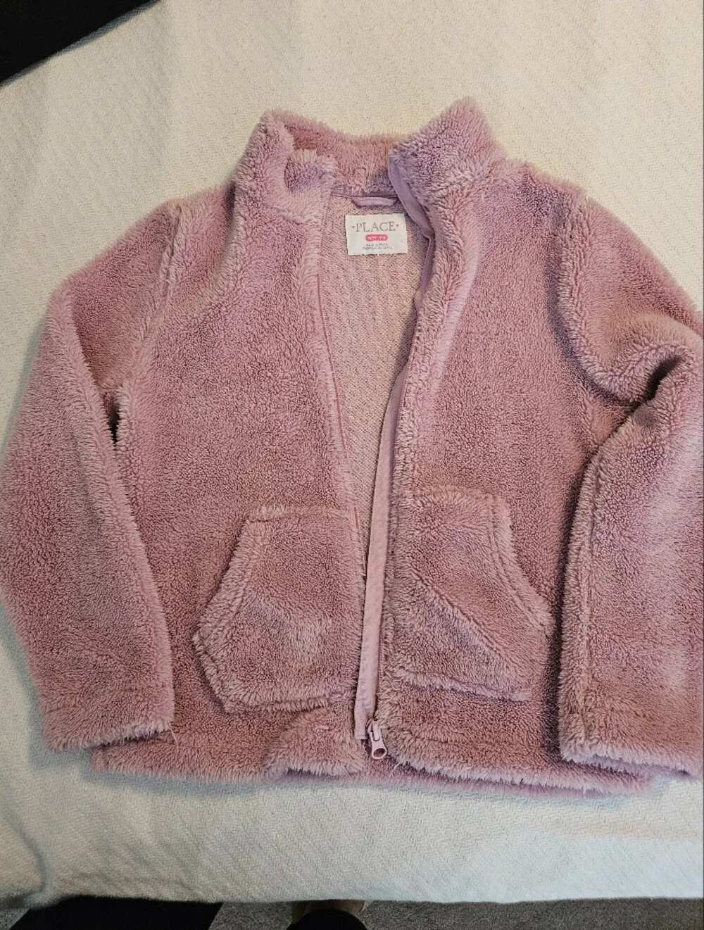 Children's Place Girls' Plush Hoodie in Mauve. Size 7/8.